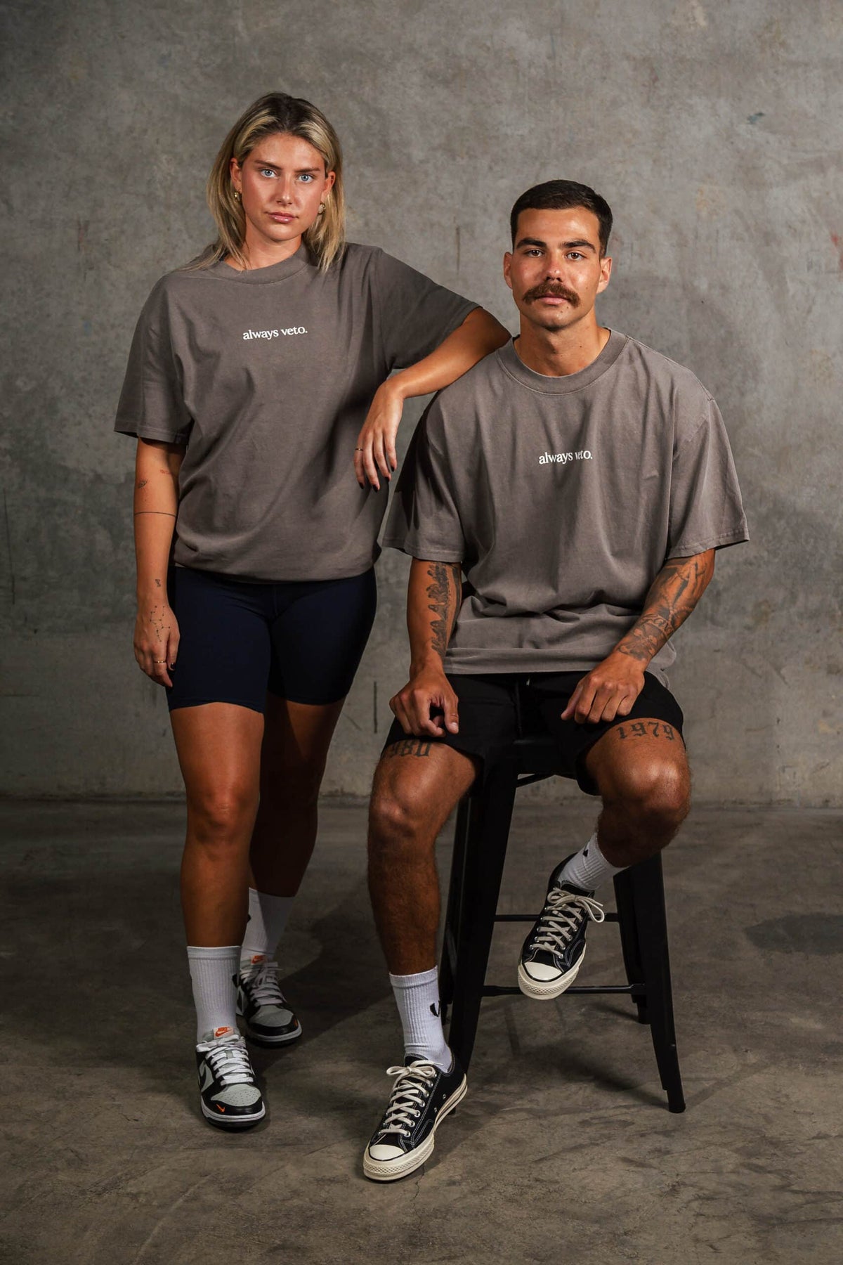 ALWAYS VETO SIGNATURE TEE - FADED GREY