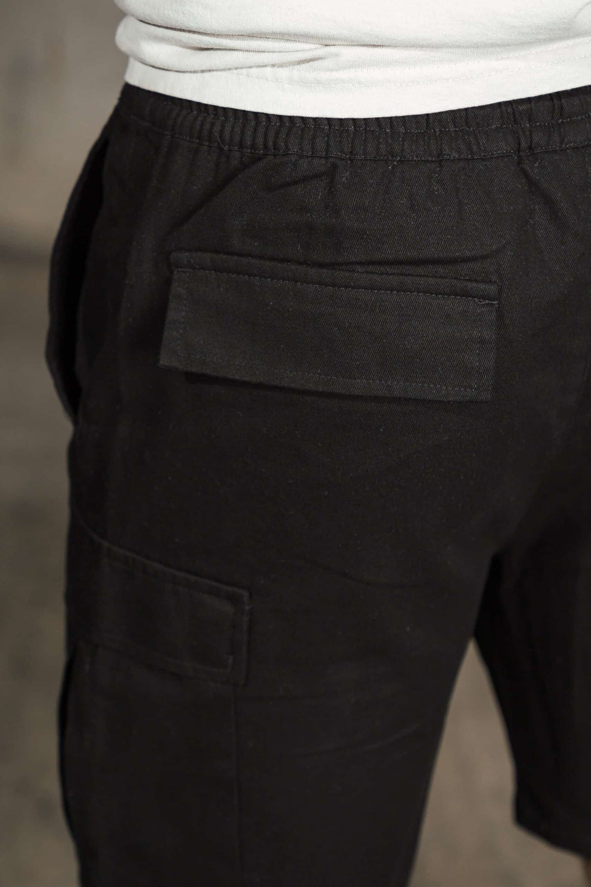 THE STAPLE CARGO - BLACK