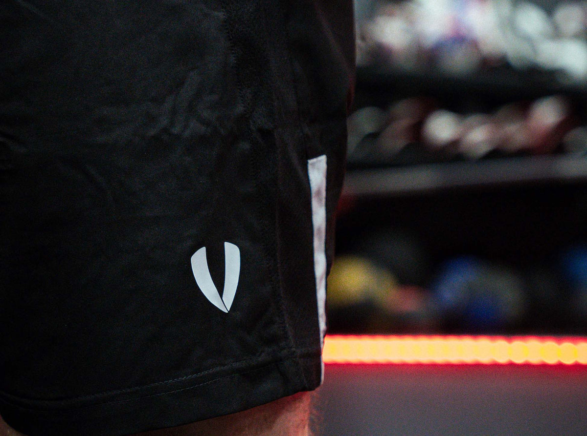 Charge Shorts - Black
