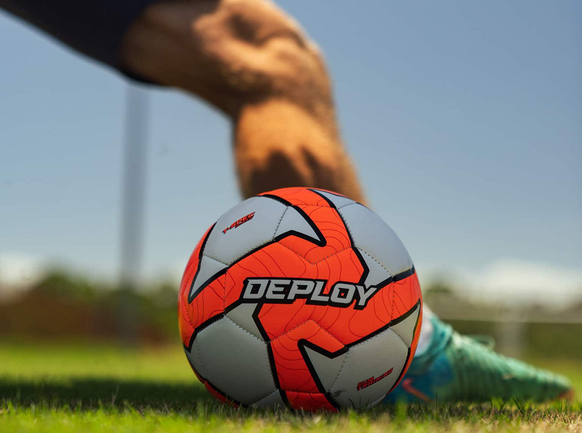 DEPLOY Football - T-Spec IV Size 4