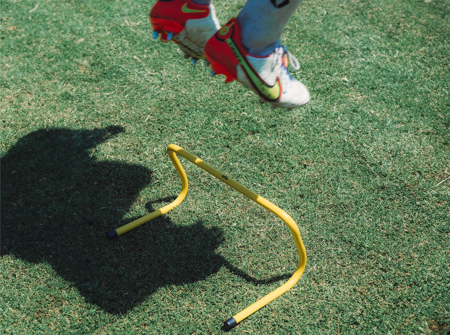 Micro Hurdles - 15cm - Image 3